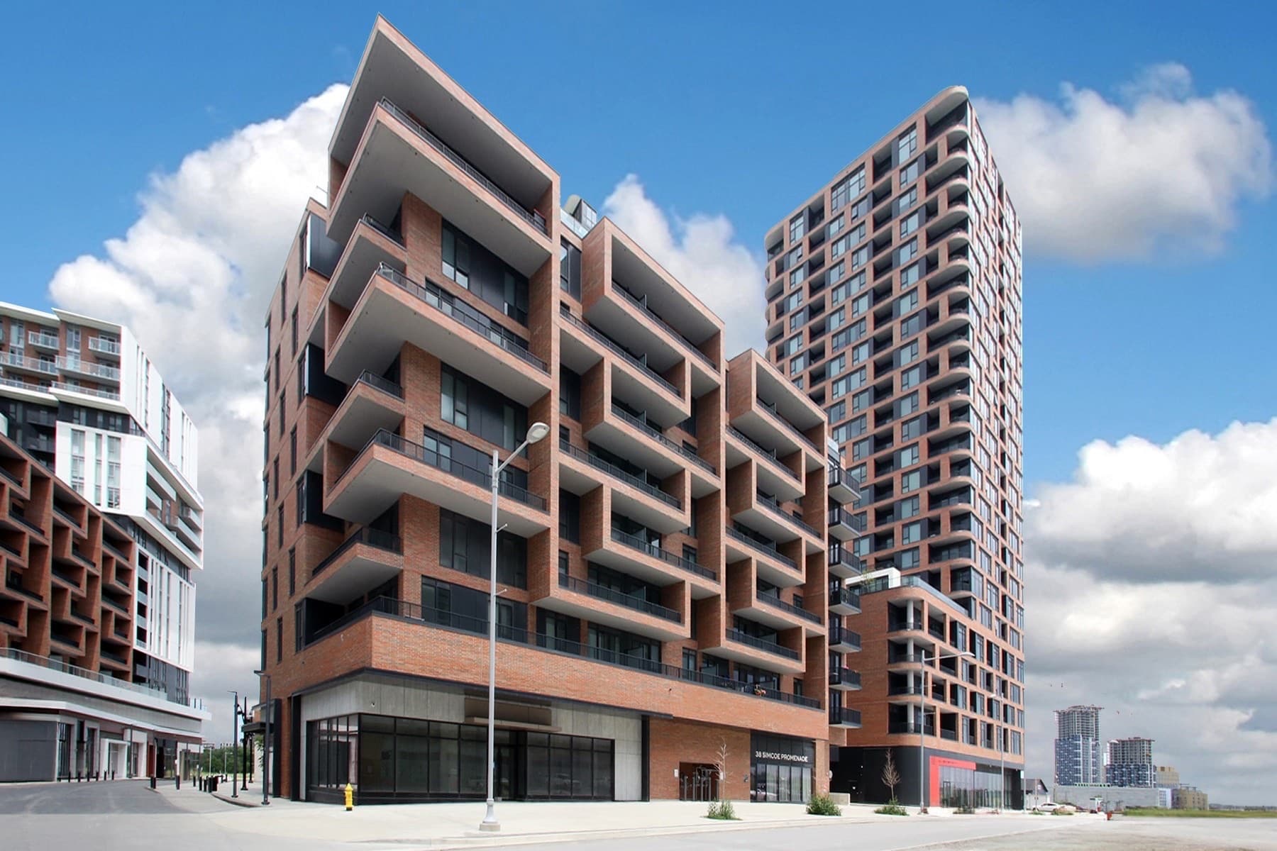 38 Simcoe Promenade, C914