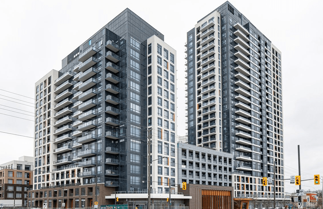 7950 Bathurst Street, 802