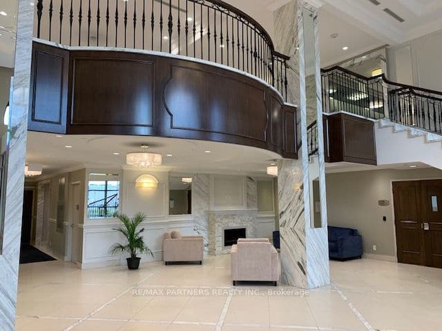 38 Cedarland Drive, 605