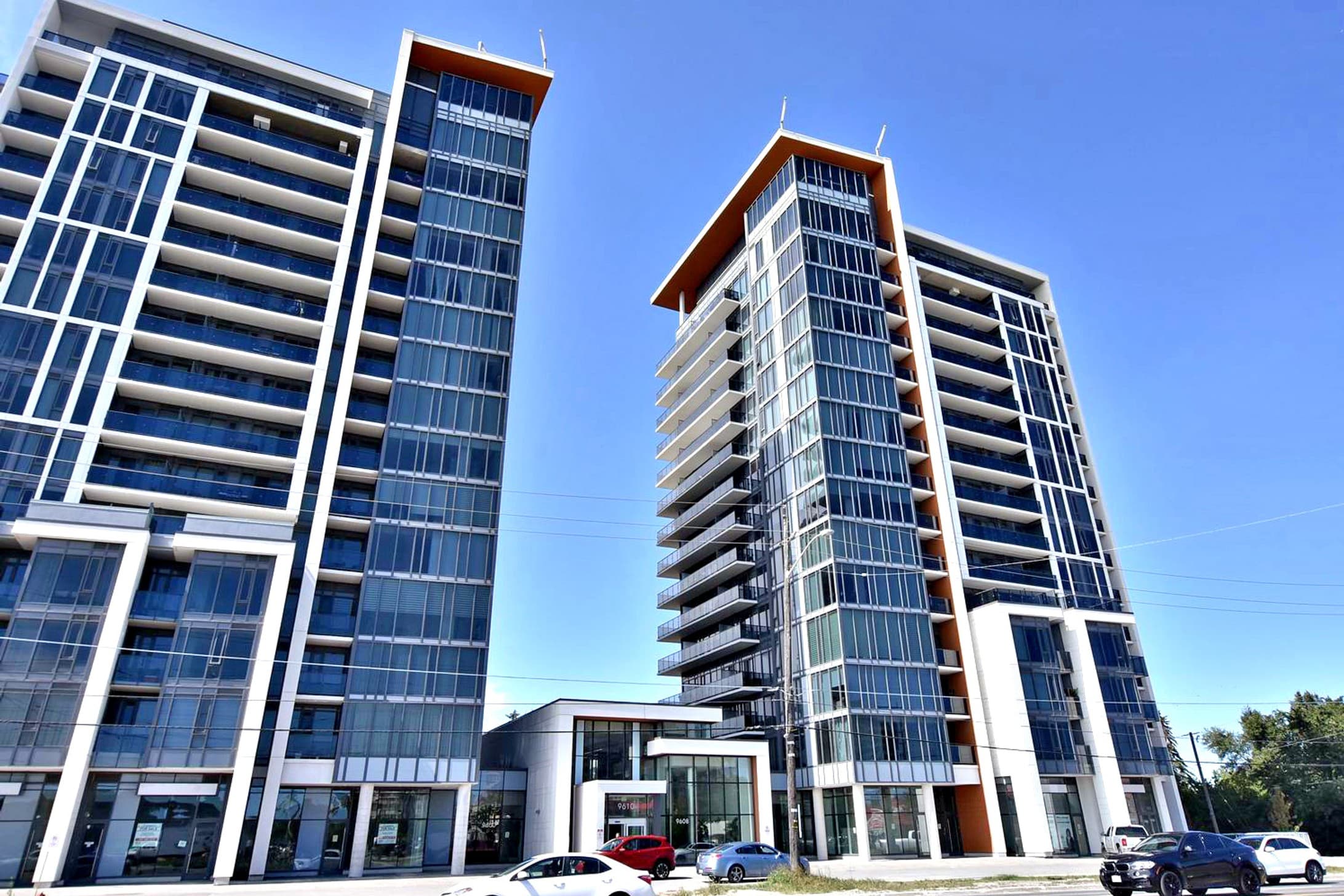 9608 Yonge Street, 1011