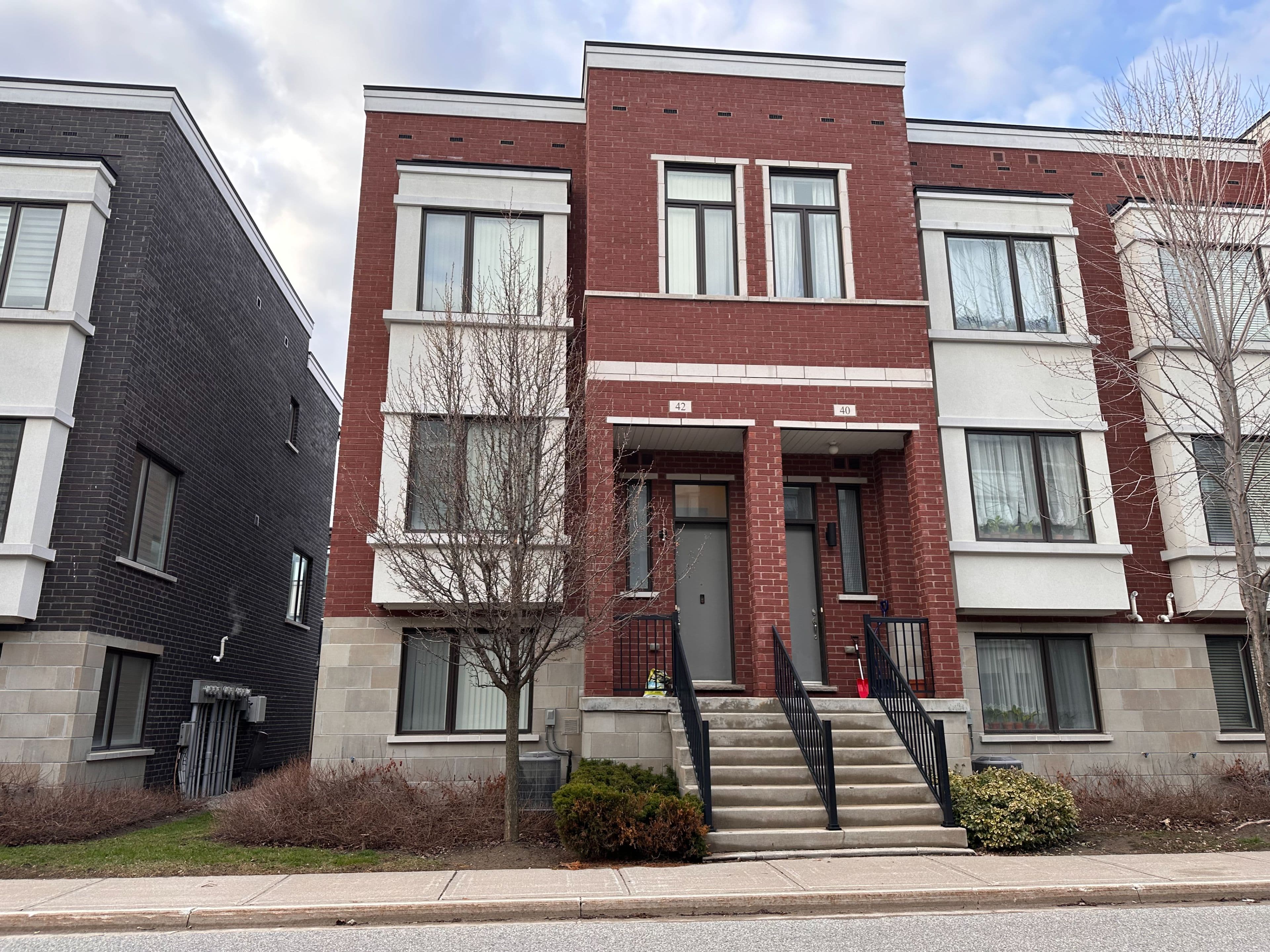 42 Ambler Lane